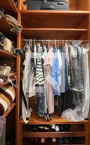Apartamento à venda com 180m², 3 quartos e 3 vagasQuarto 3 - Suite