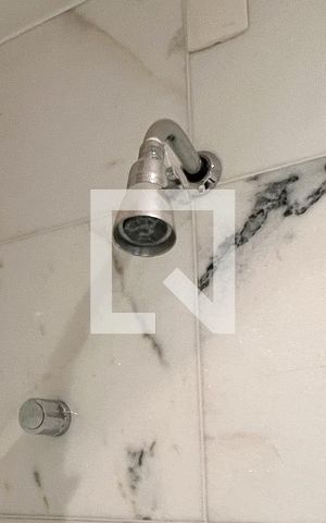 Apartamento à venda com 180m², 3 quartos e 3 vagasBanheiro do Quarto 1