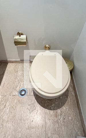 Apartamento à venda com 180m², 3 quartos e 3 vagasLavabo