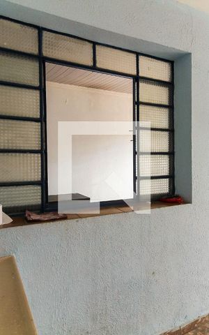 Casa para alugar com 42m², 1 quarto e sem vaga Casa para alugar com 42m², 1 quarto e sem vagaCozinha