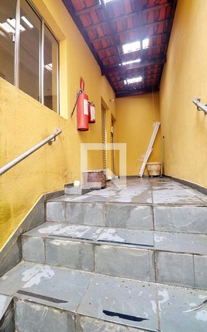 Apartamento para alugar com 60m², 2 quartos e sem vagaEntrada