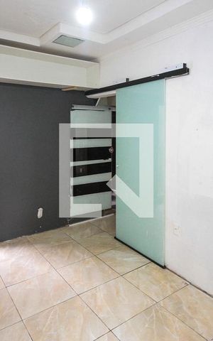 Casa para alugar com 60m², 2 quartos e sem vaga Casa para alugar com 60m², 2 quartos e sem vagaQuarto