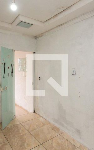 Casa para alugar com 60m², 2 quartos e sem vaga Casa para alugar com 60m², 2 quartos e sem vagaQuarto