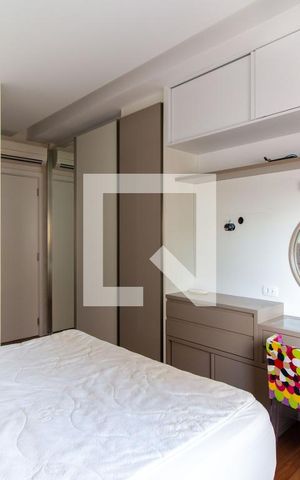 Apartamento à venda com 171m², 3 quartos e 4 vagas Apartamento à venda com 171m², 3 quartos e 4 vagasSuíte 03