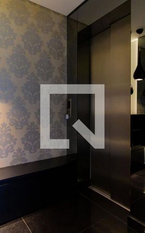 Apartamento à venda com 171m², 3 quartos e 4 vagas Apartamento à venda com 171m², 3 quartos e 4 vagasHall de Entrada