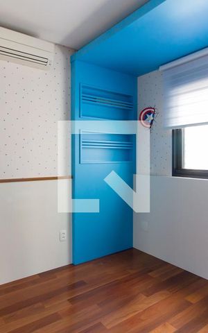 Apartamento à venda com 171m², 3 quartos e 4 vagas Apartamento à venda com 171m², 3 quartos e 4 vagasSuíte 02