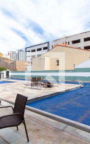 Apartamento à venda com 171m², 3 quartos e 4 vagas Apartamento à venda com 171m², 3 quartos e 4 vagasPiscina