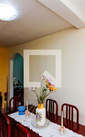 Casa à venda com 100m², 2 quartos e 2 vagas Casa à venda com 100m², 2 quartos e 2 vagasSala de Jantar