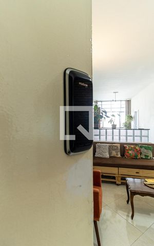 Studio para alugar com 38m², 1 quarto e sem vagaFechadura Eletrônica