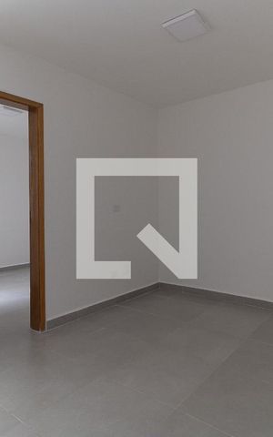 Apartamento à venda com 33m², 1 quarto e sem vaga Apartamento à venda com 33m², 1 quarto e sem vagaSala
