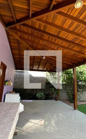 Casa à venda com 115m², 4 quartos e 1 vagaÁrea Externa