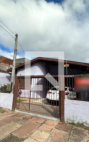 Casa à venda com 115m², 4 quartos e 1 vagaFachada