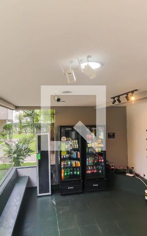 Apartamento para alugar com 171m², 3 quartos e 1 vaga Apartamento para alugar com 171m², 3 quartos e 1 vagaMercadinho