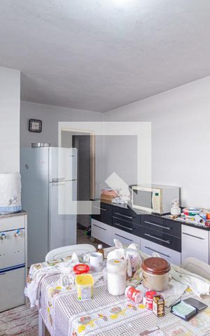 Casa à venda com 213m², 4 quartos e 1 vagaCozinha
