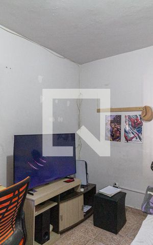 Casa à venda com 213m², 4 quartos e 1 vagaSuíte 1