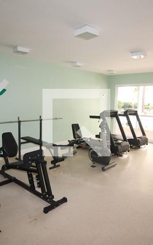 Apartamento à venda com 71m², 3 quartos e 1 vaga Apartamento à venda com 71m², 3 quartos e 1 vagaÁrea comum - Academia