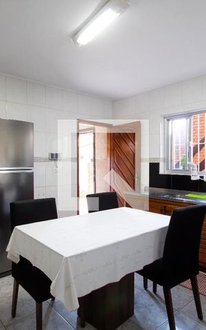 Casa à venda com 206m², 3 quartos e 2 vagasCozinha