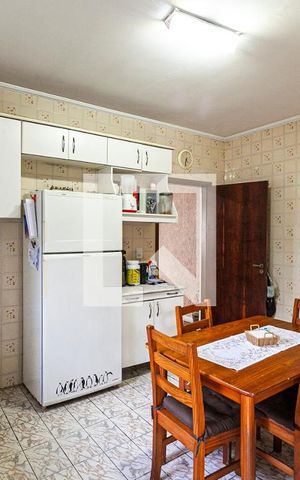 Casa à venda com 280m², 5 quartos e 1 vaga Casa à venda com 280m², 5 quartos e 1 vagaCasa 2 - cozinha
