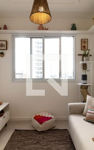 Apartamento para alugar com 34m², 2 quartos e sem vaga Apartamento para alugar com 34m², 2 quartos e sem vagaSala