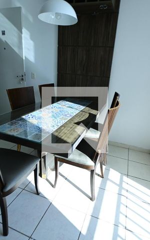 Apartamento para alugar com 70m², 3 quartos e 1 vaga Apartamento para alugar com 70m², 3 quartos e 1 vagaMesa