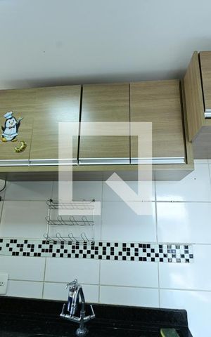 Apartamento para alugar com 70m², 3 quartos e 1 vaga Apartamento para alugar com 70m², 3 quartos e 1 vagaCozinha - Armários
