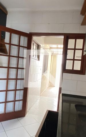 Casa de condomínio para alugar com 66m², 2 quartos e 2 vagasCozinha