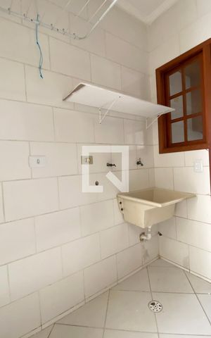 Casa de condomínio para alugar com 66m², 2 quartos e 2 vagasÁrea de Serviço