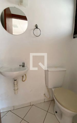 Casa de condomínio para alugar com 66m², 2 quartos e 2 vagasLavabo