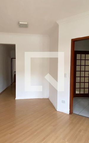 Casa de condomínio para alugar com 66m², 2 quartos e 2 vagasSala