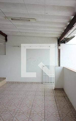 Casa à venda com 240m², 3 quartos e 2 vagasLavanderia