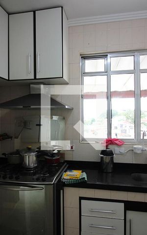 Casa à venda com 240m², 3 quartos e 2 vagasCozinha