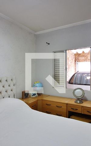 Casa à venda com 240m², 3 quartos e 2 vagasQuarto 1