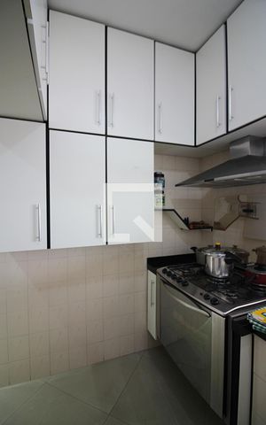 Casa à venda com 240m², 3 quartos e 2 vagasCozinha