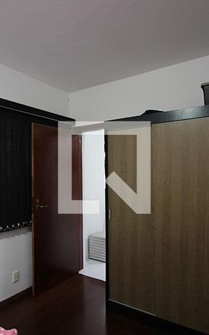Casa à venda com 240m², 3 quartos e 2 vagasQuarto da Edícula