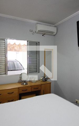 Casa à venda com 240m², 3 quartos e 2 vagasQuarto 1