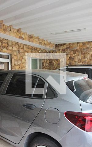 Casa à venda com 240m², 3 quartos e 2 vagasGaragem