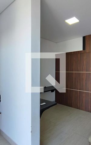 Casa de condomínio à venda com 520m², 4 quartos e 5 vagasEscritório