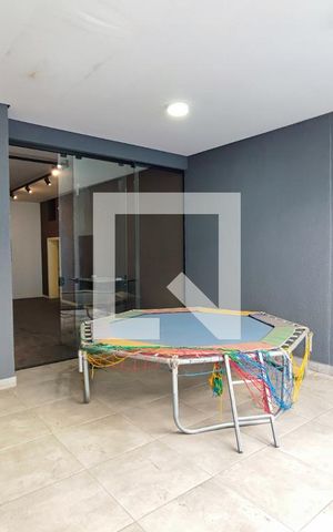 Casa de condomínio à venda com 520m², 4 quartos e 5 vagasQuintal