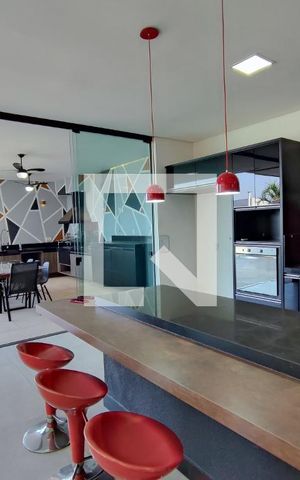 Casa de condomínio à venda com 520m², 4 quartos e 5 vagasCozinha