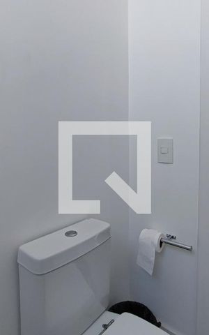 Casa de condomínio à venda com 520m², 4 quartos e 5 vagasBanheiro Escritório