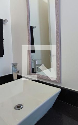 Casa de condomínio à venda com 520m², 4 quartos e 5 vagasBanheiro Suíte 3