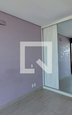Casa de condomínio à venda com 520m², 4 quartos e 5 vagasQuarto Suíte 3