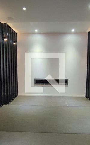 Casa de condomínio à venda com 520m², 4 quartos e 5 vagasCinema