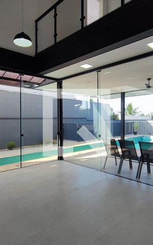 Casa de condomínio à venda com 520m², 4 quartos e 5 vagasSala de Jantar