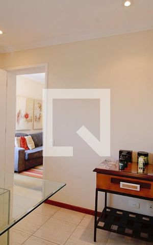 Apartamento à venda com 274m², 3 quartos e 3 vagas Apartamento à venda com 274m², 3 quartos e 3 vagasCopa