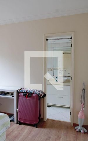 Apartamento à venda com 274m², 3 quartos e 3 vagas Apartamento à venda com 274m², 3 quartos e 3 vagasSuíte 3