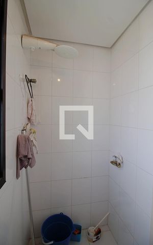 Apartamento à venda com 274m², 3 quartos e 3 vagas Apartamento à venda com 274m², 3 quartos e 3 vagasBanheiro de serviço