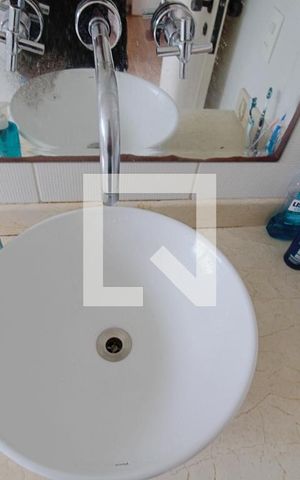 Apartamento à venda com 274m², 3 quartos e 3 vagas Apartamento à venda com 274m², 3 quartos e 3 vagasBanheiro da Suíte 3