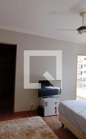 Apartamento à venda com 274m², 3 quartos e 3 vagas Apartamento à venda com 274m², 3 quartos e 3 vagasSuíte 2