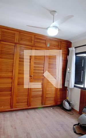 Apartamento à venda com 274m², 3 quartos e 3 vagas Apartamento à venda com 274m², 3 quartos e 3 vagasSuíte 1